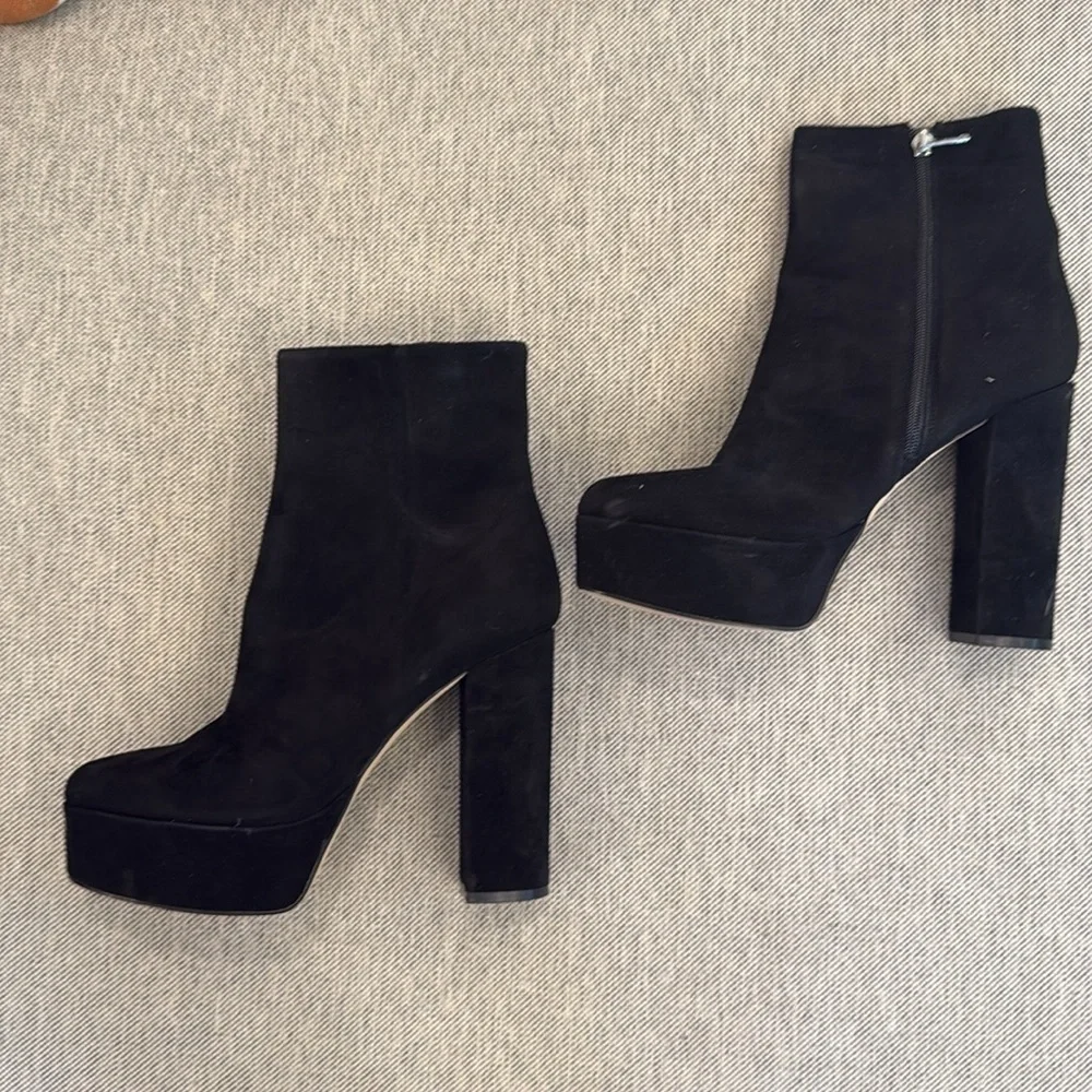 Marc Fisher platform almond